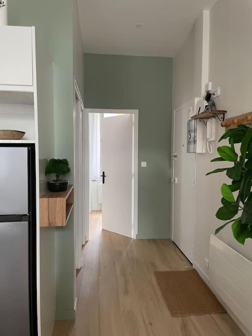 Joli Appartement Avec Parking - Proche Centre Ville Chartres Exterior foto